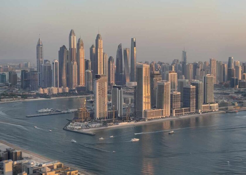 Дубай — пустыня, бьющая мировые рекорды