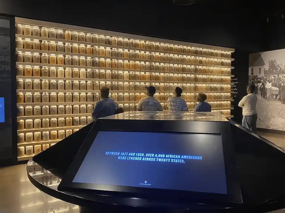 Монтгомери, музейный комплекс жертвам расового террора в Америке