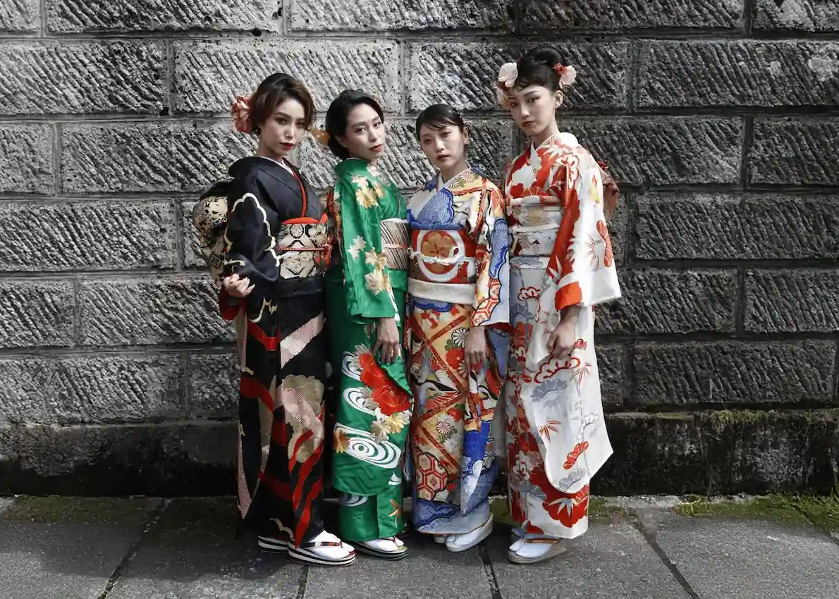 photo kimono bamboo2 Япония,Фотосессия в кимоно среди бамбука,Япония без толп туристов,Гид в Японии на русском